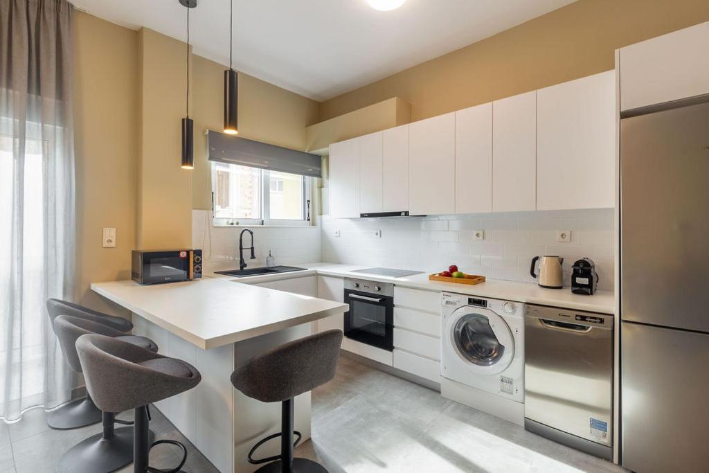 Snug By Zoia Living Atenas Exterior foto