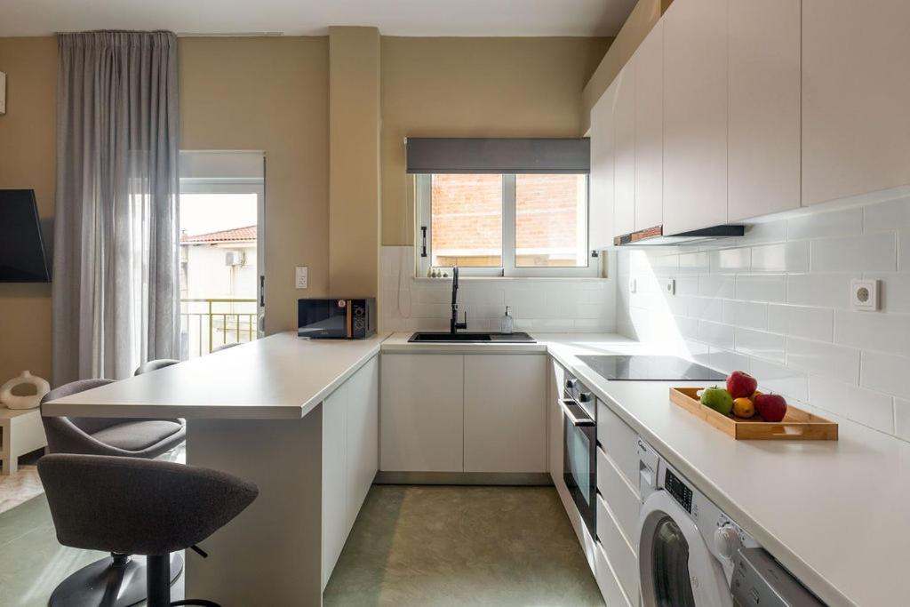 Snug By Zoia Living Atenas Exterior foto
